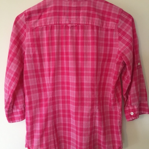 American Eagle pink 3/4 sleeve button-down - Picture 4 of 5